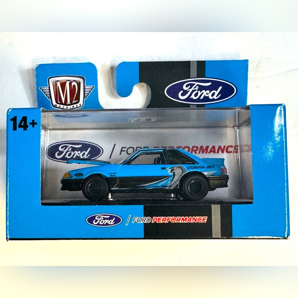 M2 Machines 1987 FORD MUSTANG GT- CUSTOM